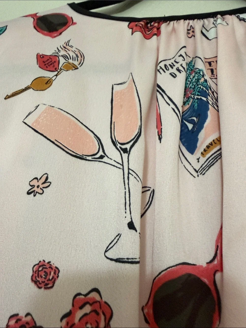 Kate Spade Silky Polyester Charmuse Pink Printed Wrap Robe. Luxe Luxury Size M